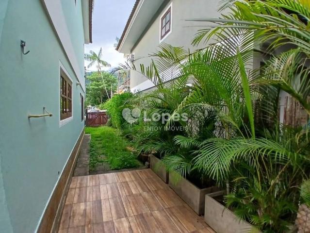 Casa / Sobrado em Condomínio para Venda em Rio de Janeiro/RJ Vargem Grande 3 Quartos