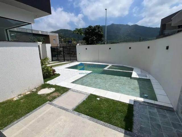Casa / Sobrado em Condomínio para Venda em Rio de Janeiro/RJ Vargem Pequena 3 Quartos