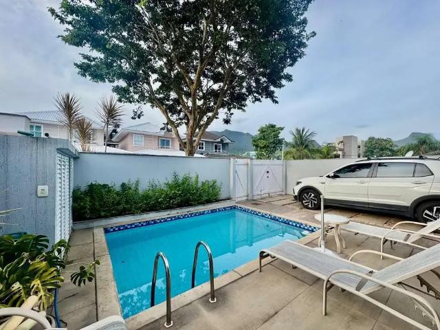 Casa / Sobrado em Condomínio para Venda em Rio de Janeiro/RJ Vargem Pequena 3 Quartos