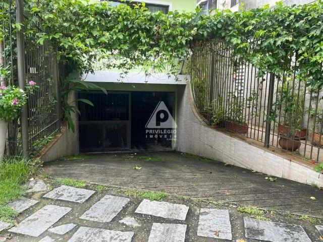 Casa / Sobrado em Condomínio para Venda em Rio de Janeiro/RJ Vargem Pequena 4 Quartos