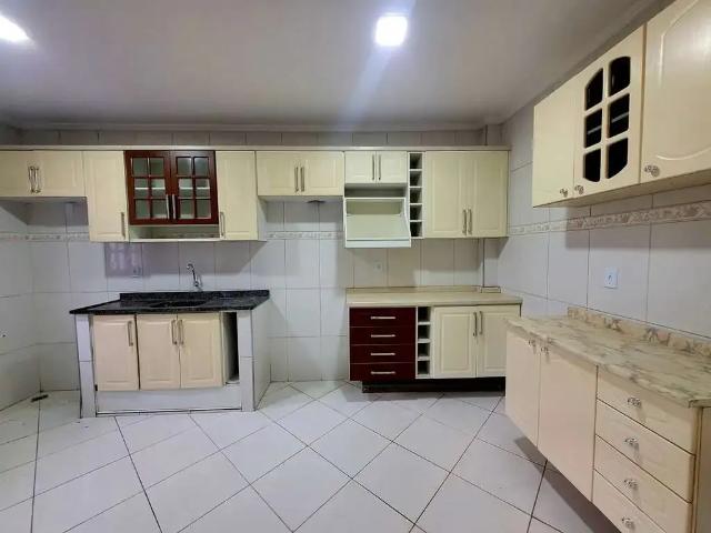 Casa / Sobrado em Condomínio para Venda em Rio de Janeiro/RJ Vila Valqueire 3 Quartos