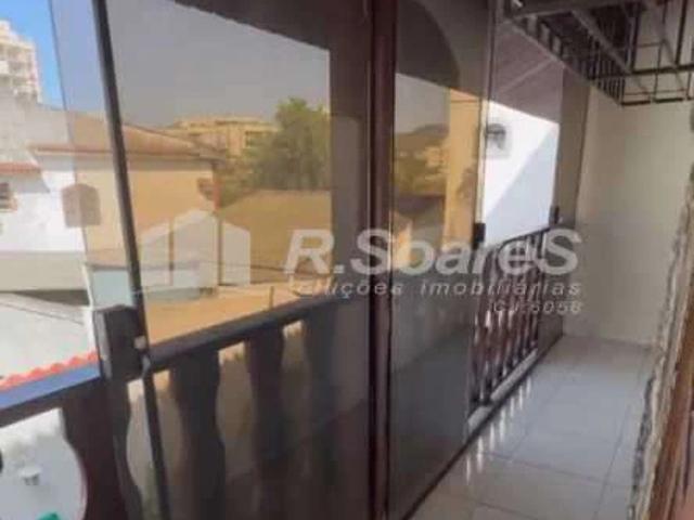 Casa / Sobrado em Condomínio para Venda em Rio de Janeiro/RJ Vila Valqueire 3 Quartos
