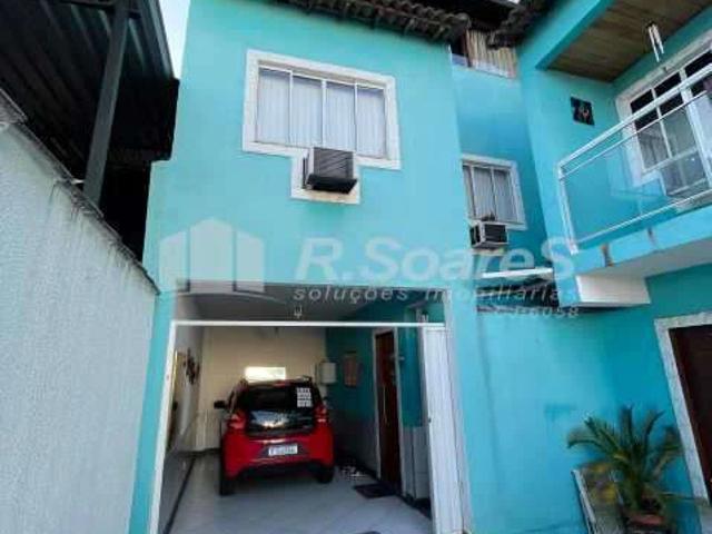 Casa / Sobrado em Condomínio para Venda em Rio de Janeiro/RJ Vila Valqueire 3 Quartos