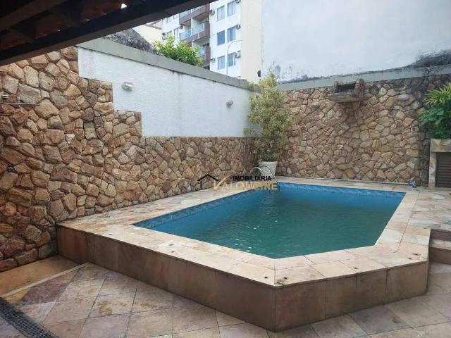 Casa / Sobrado em Condomínio para Venda em Rio de Janeiro/RJ Vila Valqueire 4 Quartos