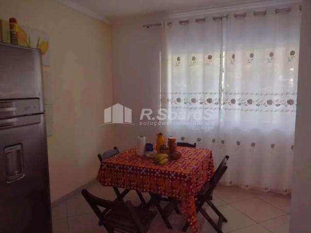 Casa / Sobrado em Condomínio para Venda em Rio de Janeiro/RJ Vila Valqueire 4 Quartos