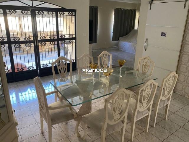 Casa / Sobrado em Condomínio para Venda em Rio de Janeiro/RJ Vila Valqueire 4 Quartos