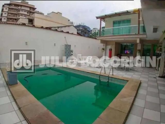Casa / Sobrado em Condomínio para Venda em Rio de Janeiro/RJ Vila Valqueire 5 Quartos