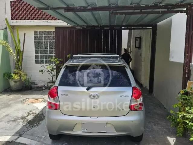 Casa / Sobrado em Condomínio para Venda em Rio de Janeiro/RJ Zumbi 2 Quartos