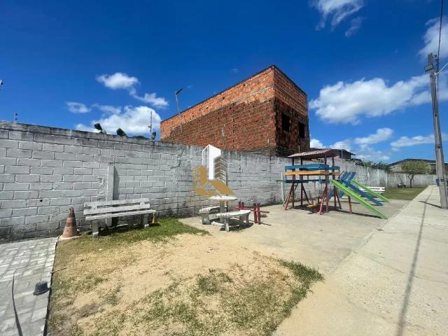 Casa / Sobrado em Condomínio para Venda em Rio Largo/AL Tabuleiro do Pinto 2 Quartos