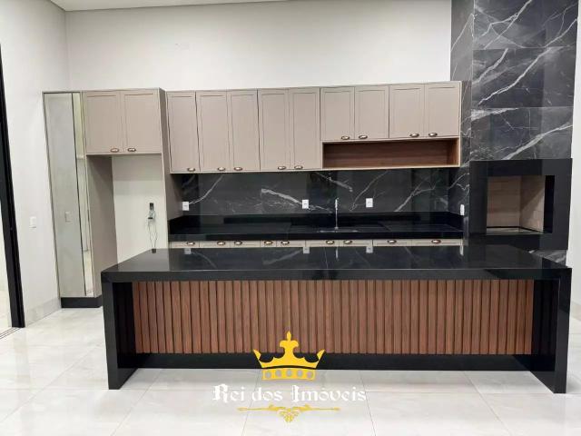 Casa / Sobrado em Condomínio para Venda em Rondonópolis/MT Setor Residencial Granville II 3 Quartos