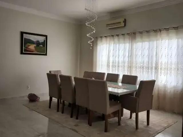 Casa / Sobrado em Condomínio para Venda em Sumaré/SP Estância Árvore da Vida 3 Quartos