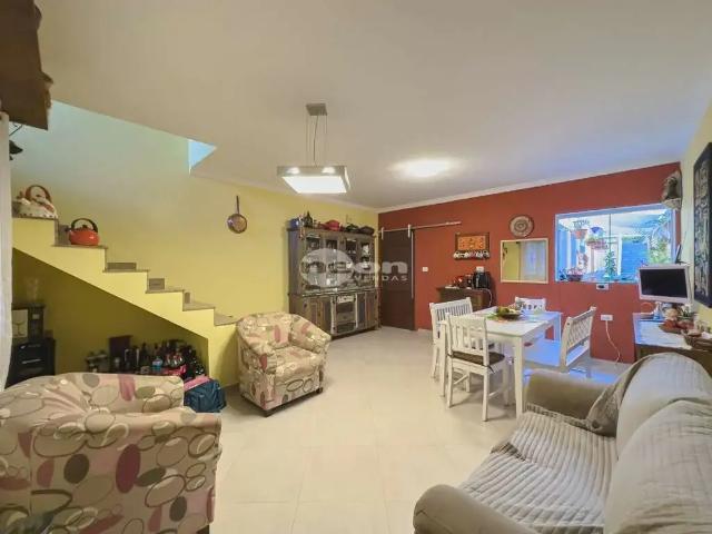 Casa / Sobrado em Condomínio para Venda em São Bernardo do Campo/SP Nova Petrópolis 4 Quartos