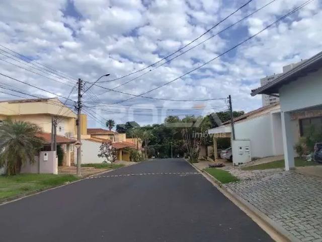 Casa / Sobrado em Condomínio para Venda em São Carlos/SP Chácara São João 3 Quartos