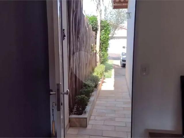 Casa / Sobrado em Condomínio para Venda em São Carlos/SP Jardim Ipanema 2 Quartos