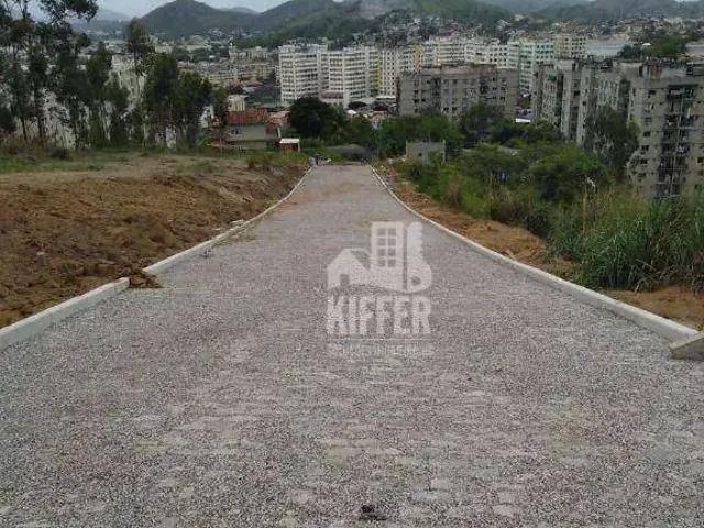 Casa / Sobrado em Condomínio para Venda em São Gonçalo/RJ Mutuá 3 Quartos