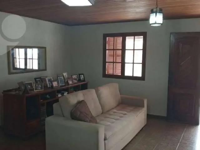 Casa / Sobrado em Condomínio para Venda em Niterói/RJ Maria Paula 3 Quartos