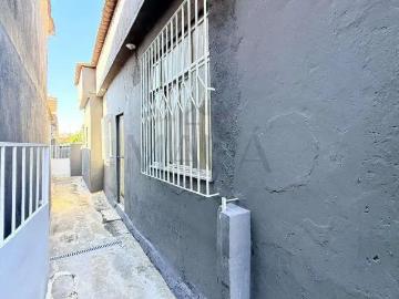 Casa / Sobrado em Condomínio para Venda em São João de Meriti/RJ Centro 2 Quartos