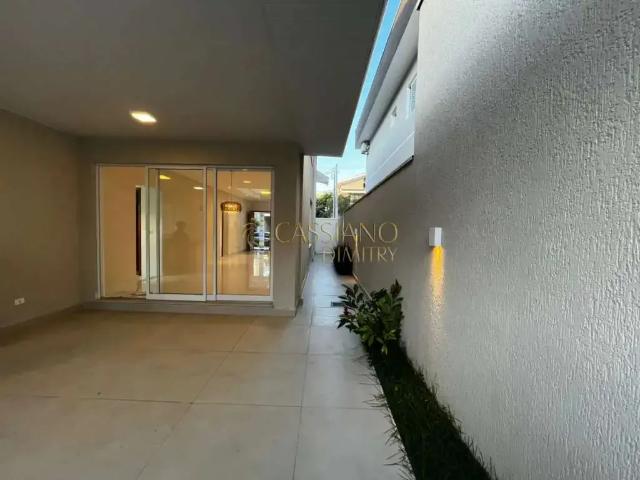 Casa / Sobrado em Condomínio para Venda em São José dos Campos/SP Urbanova 4 Quartos