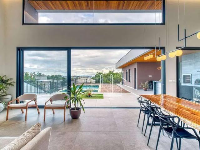 Casa / Sobrado em Condomínio para Venda em São José dos Campos/SP Urbanova 4 Quartos