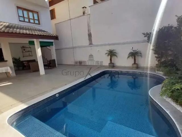 Casa / Sobrado em Condomínio para Venda em São José dos Campos/SP Urbanova 4 Quartos