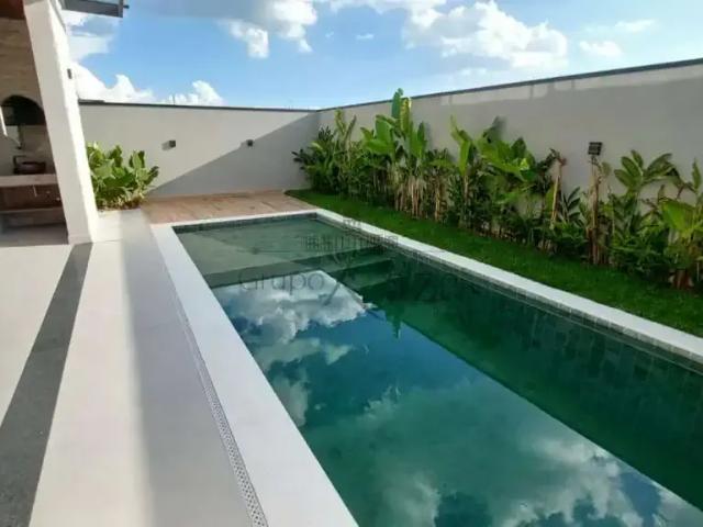 Casa / Sobrado em Condomínio para Venda em São José dos Campos/SP Urbanova 4 Quartos