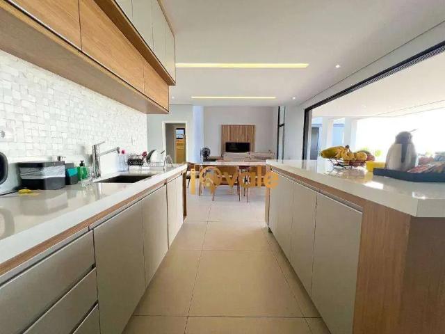 Casa / Sobrado em Condomínio para Venda em São José dos Campos/SP Urbanova 4 Quartos