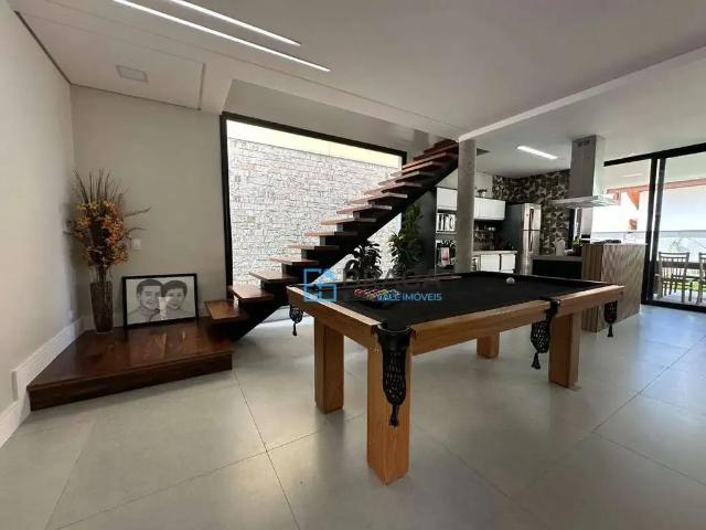 Casa / Sobrado em Condomínio para Venda em São José dos Campos/SP Urbanova 4 Quartos