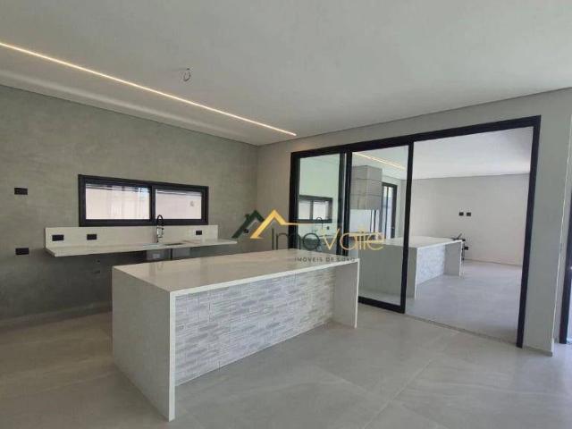 Casa / Sobrado em Condomínio para Venda em São José dos Campos/SP Urbanova 5 Quartos