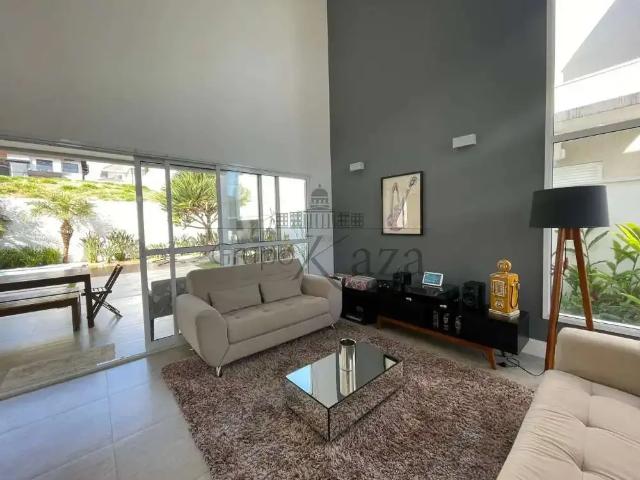 Casa / Sobrado em Condomínio para Venda em São José dos Campos/SP Urbanova 3 Quartos