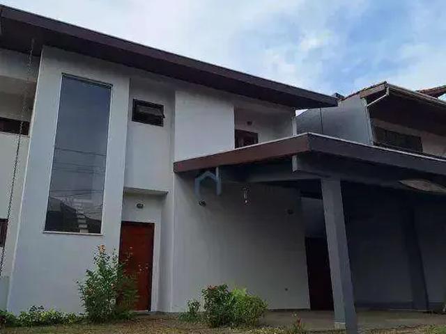 Casa / Sobrado em Condomínio para Venda em São José dos Campos/SP Urbanova 3 Quartos