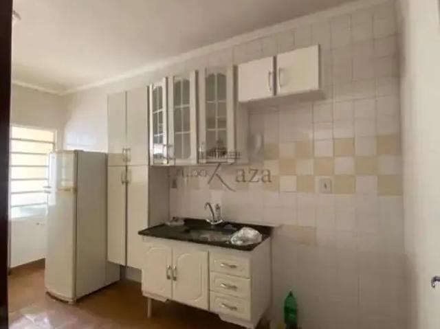 Casa / Sobrado em Condomínio para Venda em São José dos Campos/SP Vila das Flores 2 Quartos