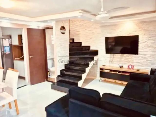 Casa / Sobrado em Condomínio para Venda em São José dos Campos/SP Vila São Geraldo 3 Quartos