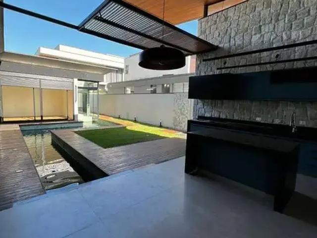 Casa / Sobrado em Condomínio para Venda em São José dos Campos/SP Área Rural de São José dos Campos 4 Quartos