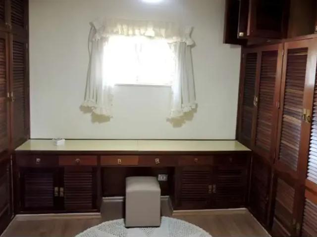 Casa / Sobrado em Condomínio para Venda em São José dos Campos/SP Bosque dos Eucaliptos 4 Quartos