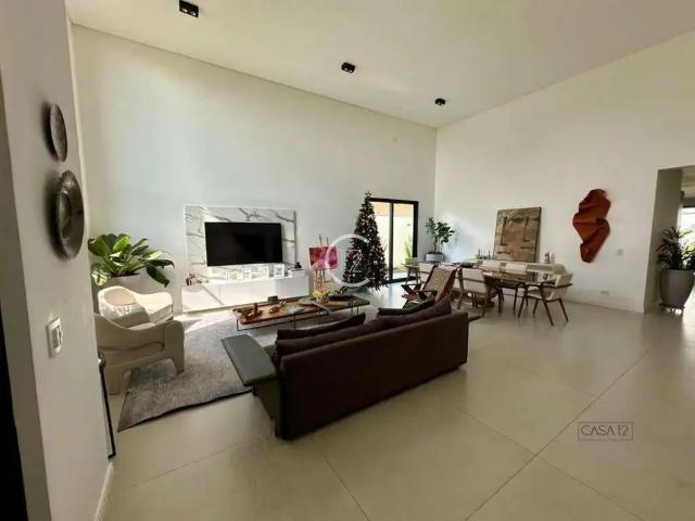 Casa / Sobrado em Condomínio para Venda em São José dos Campos/SP Condomínio Reserva do Paratehy 4 Quartos