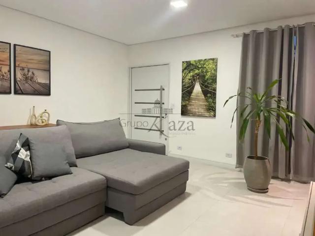 Casa / Sobrado em Condomínio para Venda em São José dos Campos/SP Condomínio Residencial Mantiqueira 3 Quartos