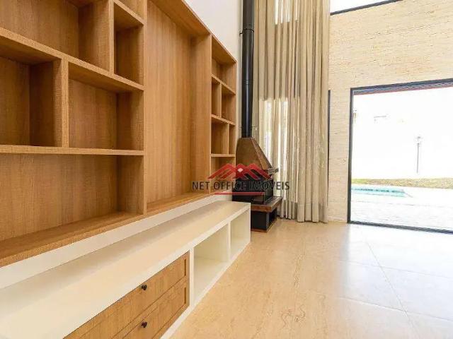 Casa / Sobrado em Condomínio para Venda em São José dos Campos/SP Condomínio Residencial Monte Carlo 4 Quartos