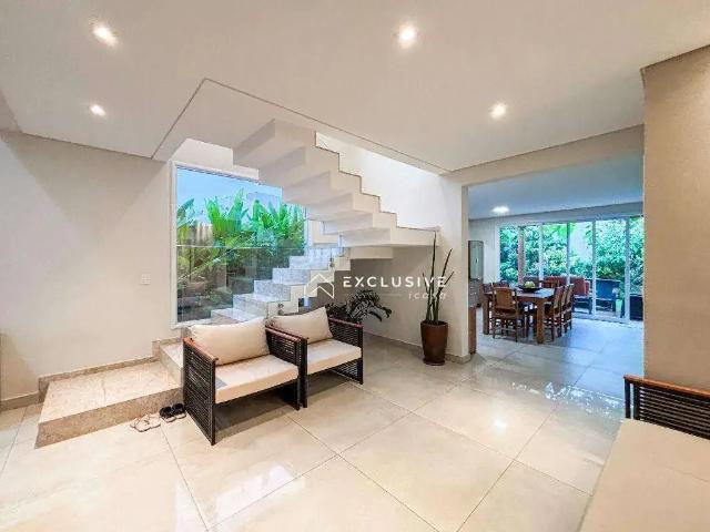 Casa / Sobrado em Condomínio para Venda em São José dos Campos/SP Condomínio Residencial Alphaville 3 Quartos