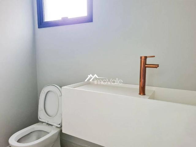 Casa / Sobrado em Condomínio para Venda em São José dos Campos/SP Condomínio Residencial Alphaville 5 Quartos