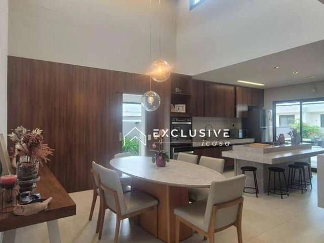 Casa / Sobrado em Condomínio para Venda em São José dos Campos/SP Condomínio Residencial Alphaville II 3 Quartos