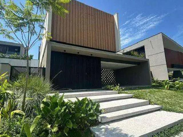 Casa / Sobrado em Condomínio para Venda em São José dos Campos/SP Condomínio Residencial Alphaville II 4 Quartos