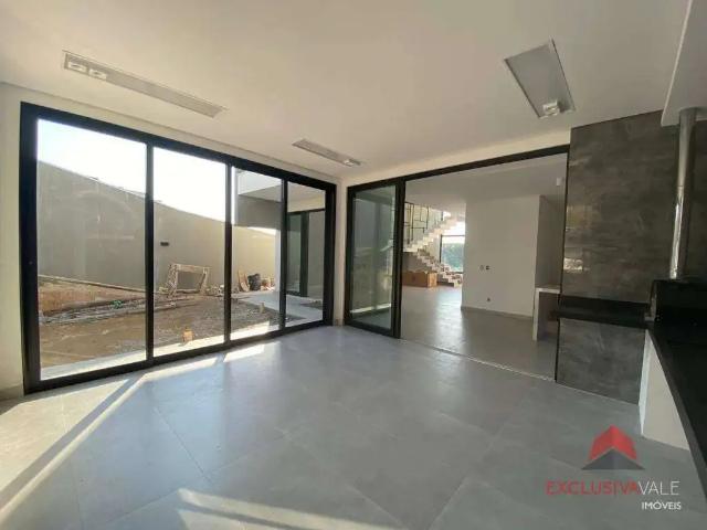 Casa / Sobrado em Condomínio para Venda em São José dos Campos/SP Condomínio Residencial Alphaville II 4 Quartos
