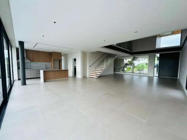 Casa / Sobrado em Condomínio para Venda em São José dos Campos/SP Condomínio Residencial Alphaville II 4 Quartos