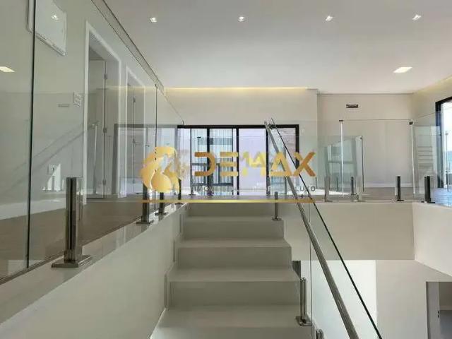 Casa / Sobrado em Condomínio para Venda em São José dos Campos/SP Condomínio Residencial Alphaville II 4 Quartos