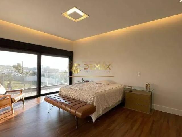 Casa / Sobrado em Condomínio para Venda em São José dos Campos/SP Condomínio Residencial Alphaville II 4 Quartos