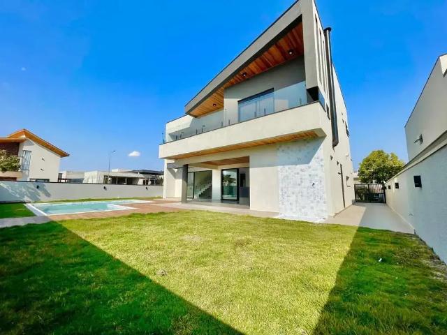 Casa / Sobrado em Condomínio para Venda em São José dos Campos/SP Condomínio Residencial Colinas do Paratehy 5 Quartos