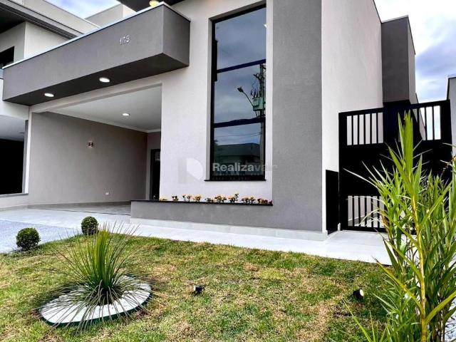 Casa / Sobrado em Condomínio para Venda em São José dos Campos/SP Eugênio de Mello 3 Quartos