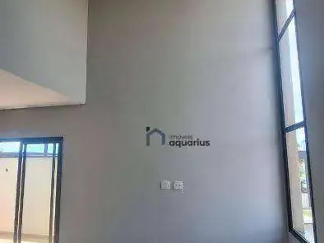 Casa / Sobrado em Condomínio para Venda em São José dos Campos/SP Floresta 3 Quartos