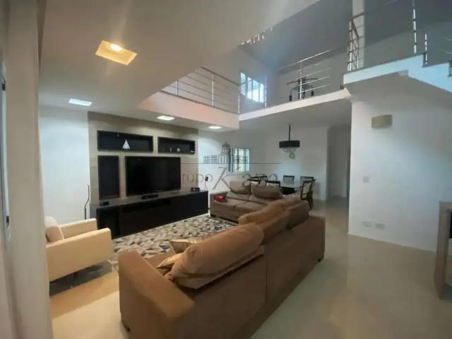 Casa / Sobrado em Condomínio para Venda em São José dos Campos/SP Jardim América 4 Quartos