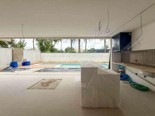 Casa / Sobrado em Condomínio para Venda em São José dos Campos/SP Jardim do Golfe 5 Quartos